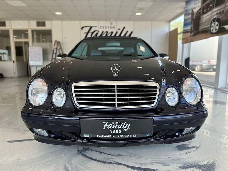 Gebraucht Mercedes CLK200 Avantgarde 163 PS (119 kW) 2001 Cabrio