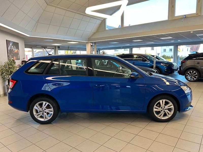 Gebraucht Skoda Fabia Cool Plus 95 PS (69 kW) 2020 Blau Kombi