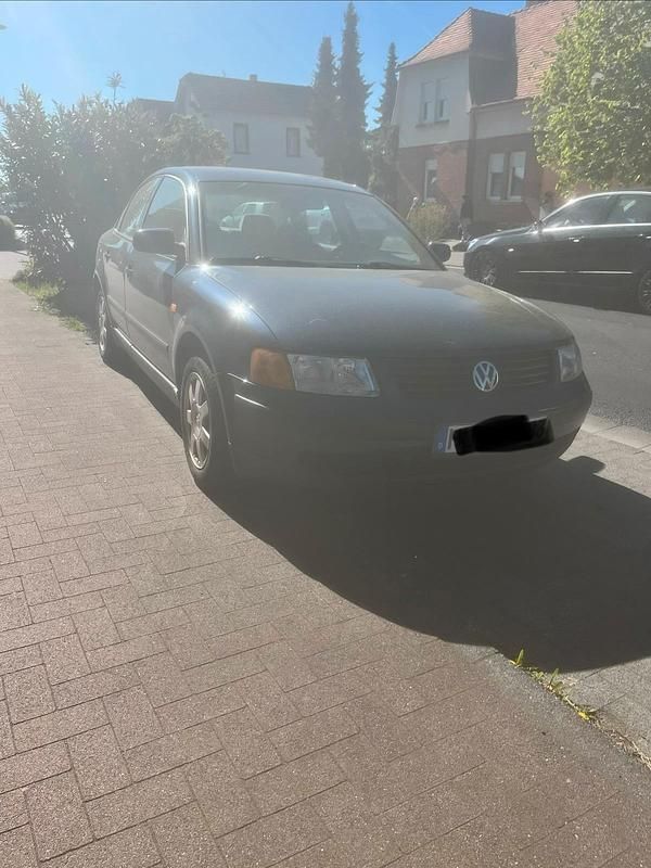 Gebraucht VW Passat 1997 Blau Limousine