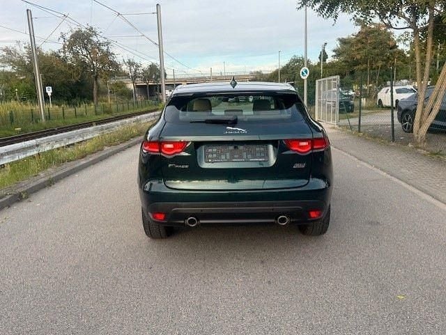 Gebraucht Jaguar F-Pace Prestige 300 PS (220 kW) 2016 Grün SUV