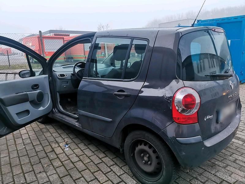 Gebraucht Renault Modus 98 PS (72 kW) 2007 Grau Van / Kleinbus