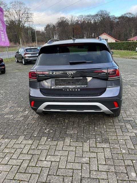 Neu VW T-Cross Life 116 PS (85 kW) 2025 Grau SUV