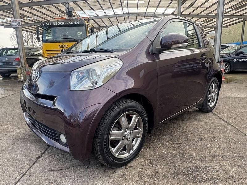 Gebraucht Toyota iQ 98 PS (72 kW) 2012 Kleinwagen