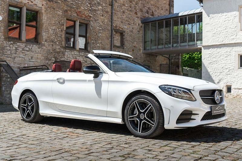 Weiß Gebraucht 2019 Mercedes C300 AMG Cabrio | 33.900 € (Superpreis) - Bild 1/4