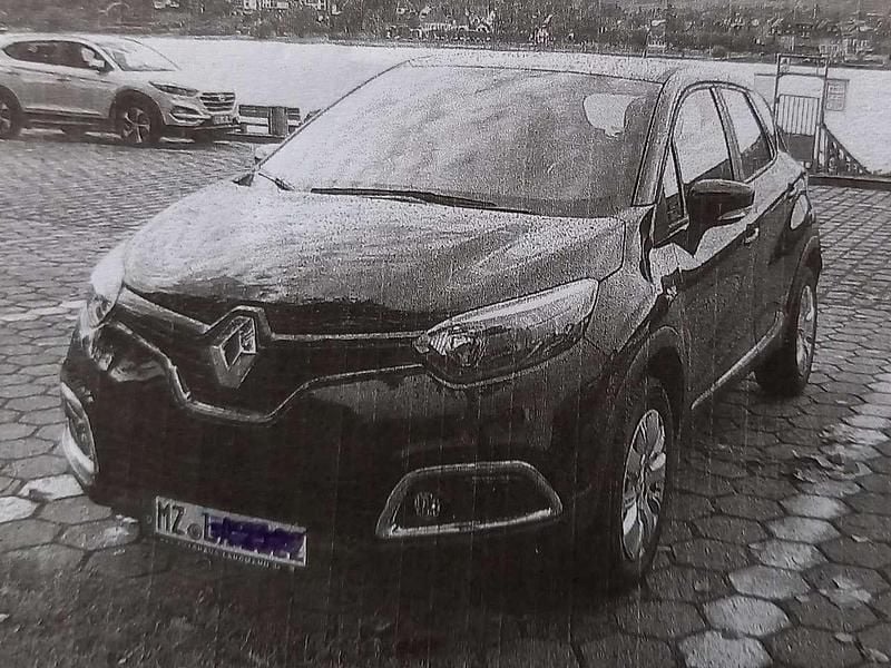 Gebraucht Renault Captur 90 PS (66 kW) 2016 Schwarz SUV
