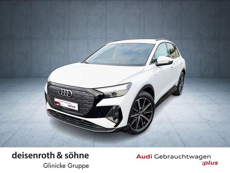 Gebraucht Audi Q4 e-tron S-Line 125 kW (170 PS) 2022 Gletscherweiß metallic SUV