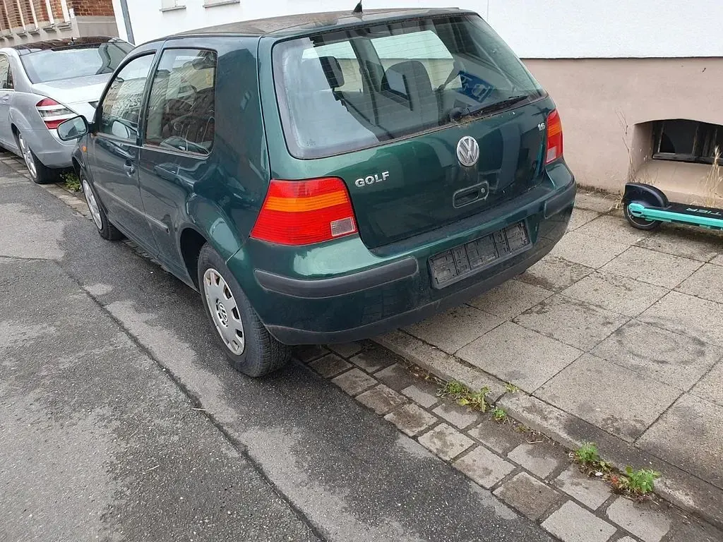 Gebraucht VW Golf III Trendline 101 PS (74 kW) 1999 Grün Limousine
