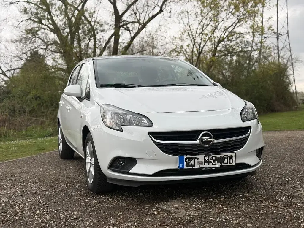 Gebraucht Opel Corsa Color Edition 90 PS (66 kW) 2017 Weiß Kleinwagen