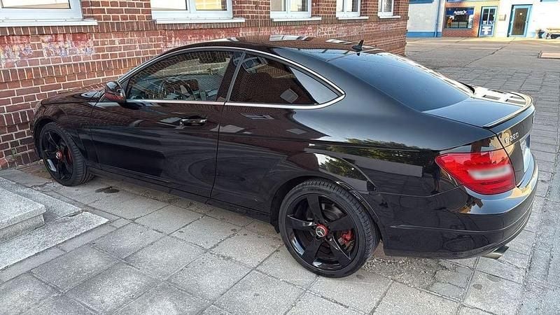 Gebraucht Mercedes C220 170 PS (125 kW) 2013 Schwarz Coupé