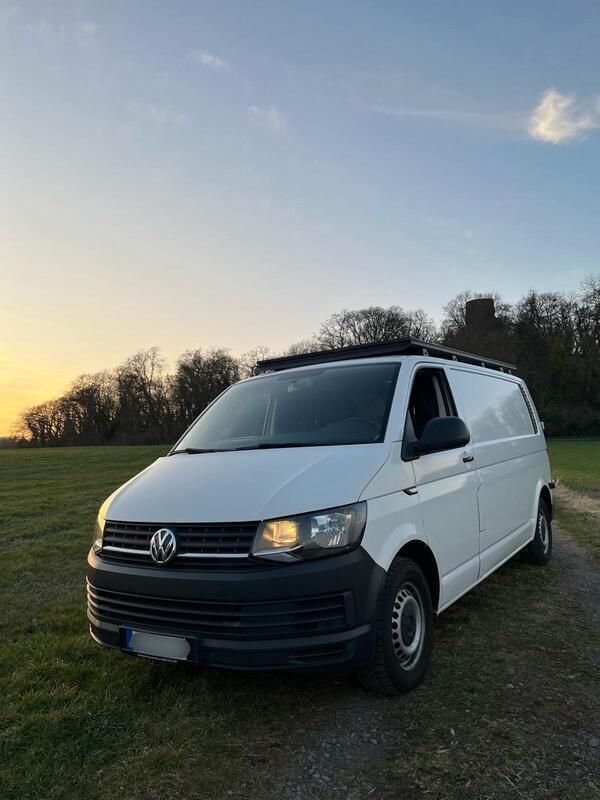 Weiß Gebraucht 2017 VW T6 Van | 31.500 € - Bild 1/4
