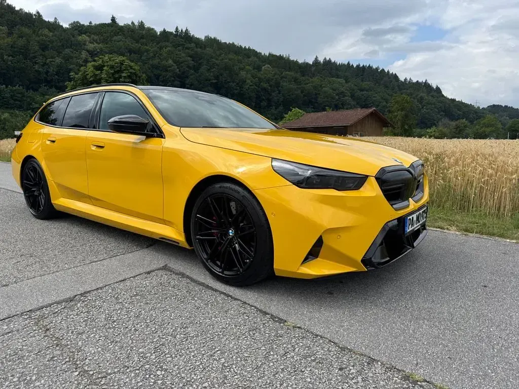 Gebraucht BMW M5 Performance 727 PS (534 kW) 2025 Gelb Limousine
