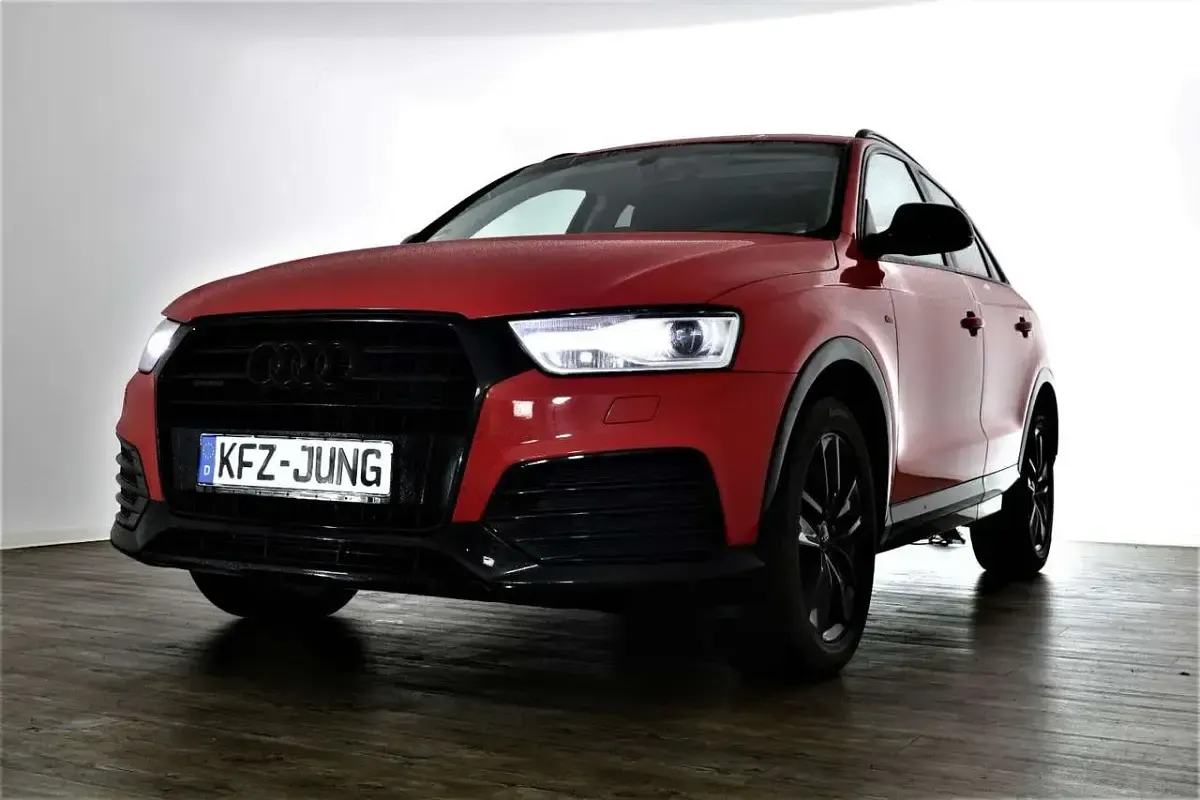 Gebraucht Audi Q3 Sport 200 PS (147 kW) 2018 Rot SUV