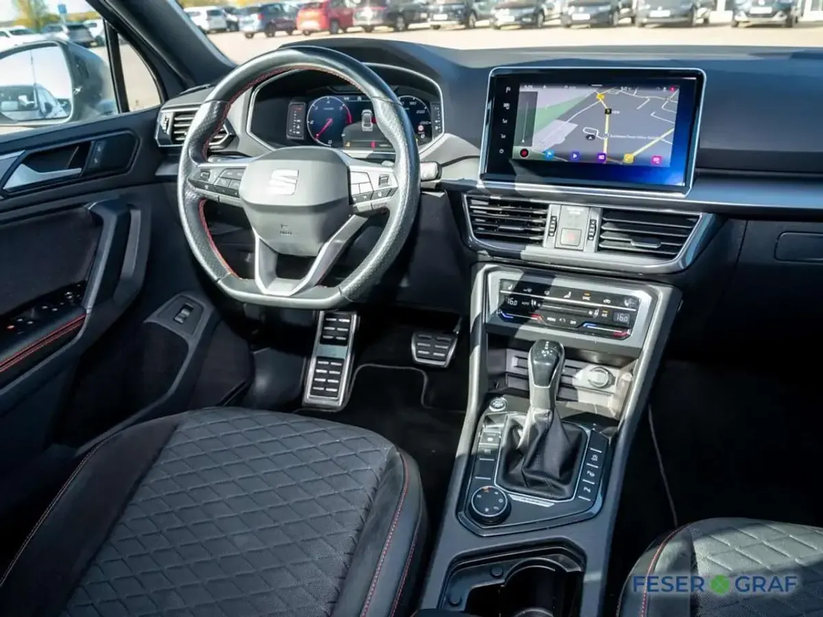 Gebraucht Seat Tarraco 4Drive 200 PS (147 kW) 2022 Delfin grau SUV