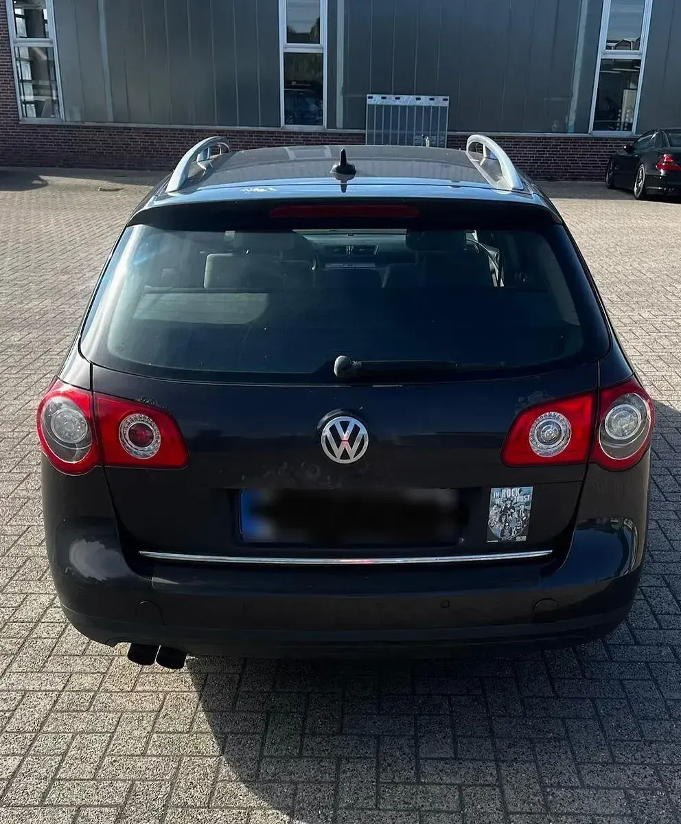 Gebraucht VW Passat Trendline 140 PS (102 kW) 2007 Braun Kombi
