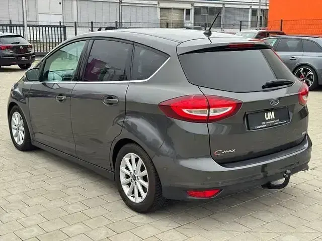 Käytetty Ford C-MAX Titanium 150 HP (110 kW) 2018 Harmaa Tila-auto