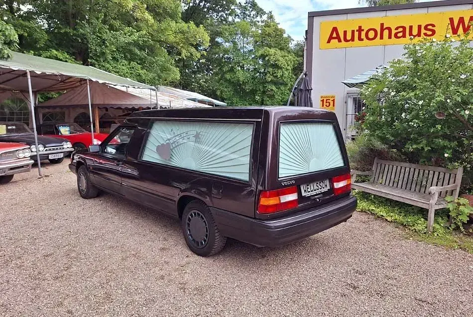 Occasion Volvo 940 131 ch (96 kW) 1992 Violet Break
