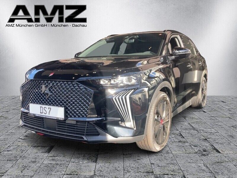 Lackierung schwarz perla nera/metal Gebraucht 2024 DS Automobiles DS7 Crossback Performance SUV | 57.490 € - Bild 1/4