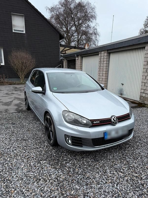 Gebraucht VW Golf VII GTI 211 PS (155 kW) 2012 Silber Limousine