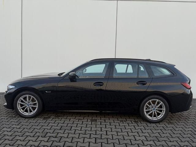 Gebraucht BMW 320e 272 PS (200 kW) 2022 Schwarz Kombi