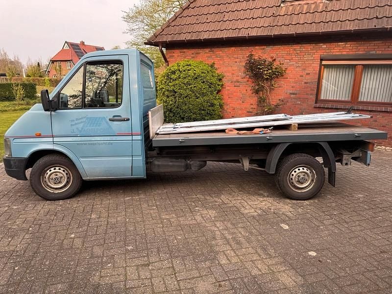 Second-hand VW LT 95 CP (69 kW) 2006 Albastru