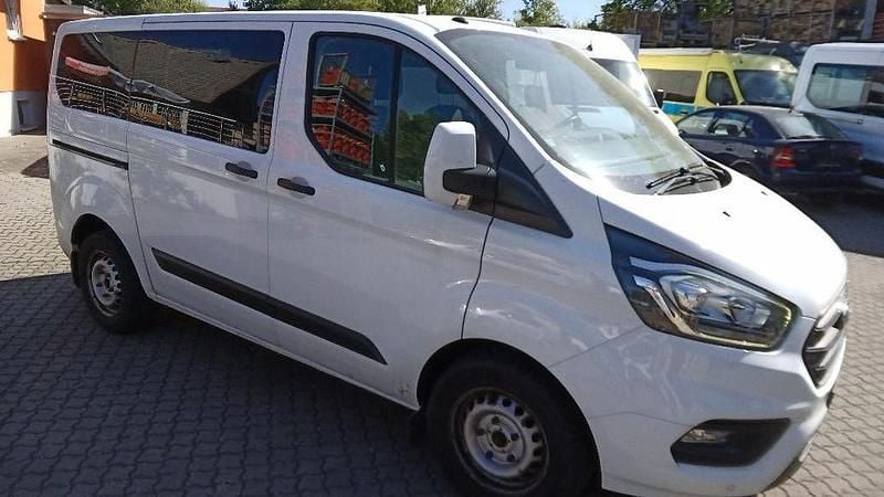 Second-hand Ford Transit 105 CP (77 kW) 2018 Alb Break