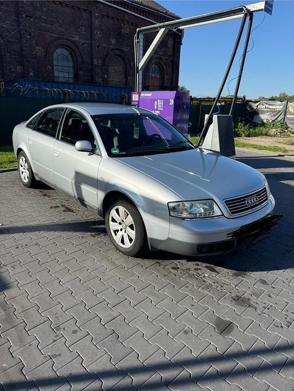 Silber Gebraucht 1998 Audi A6 Limousine | 1.499 € (Guter Preis) - Bild 1/4