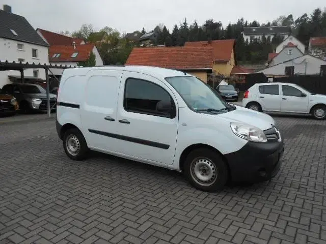 Gebraucht Renault Kangoo Experience 90 PS (66 kW) 2016 Weiß Van / Kleinbus
