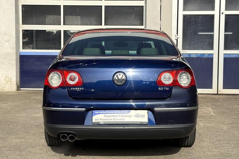 Gebraucht VW Passat Comfortline 200 PS (147 kW) 2008 Blau Limousine
