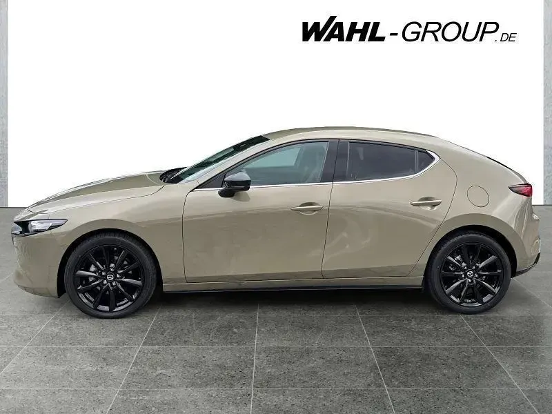 Gebraucht Mazda 3 Nagisa 140 PS (102 kW) 2026 Zircon sand Limousine