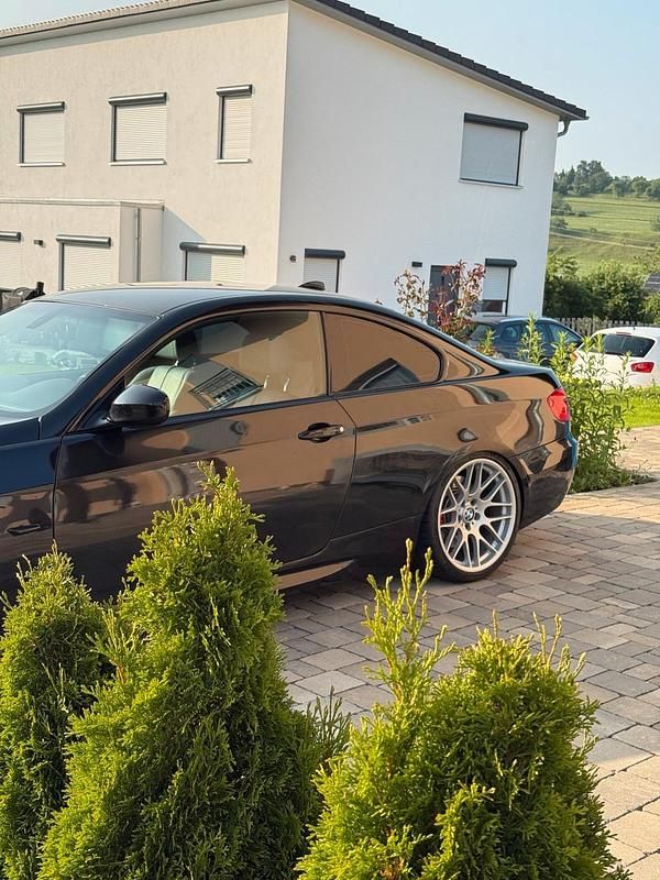 Gebraucht BMW 335 Basis 550 PS (404 kW) 2007 Schwarz Coupé