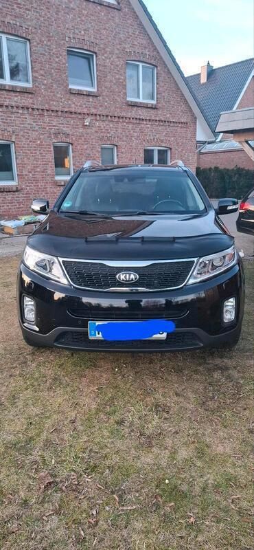 Schwarz Gebraucht 2012 Kia Sorento Platinum SUV | 13.200 € - Bild 1/4