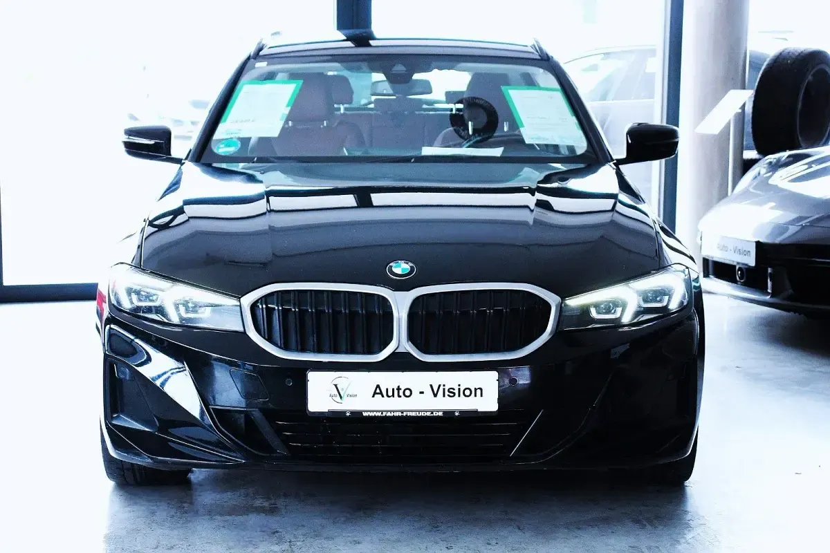 Gebraucht BMW 320 Shadowline 190 PS (139 kW) 2022 Schwarz Kombi