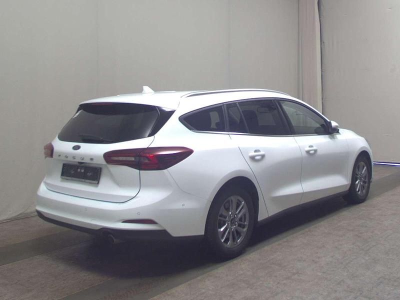 Gebraucht Ford Focus Titanium X 116 PS (85 kW) 2023 Frost weiss Kombi