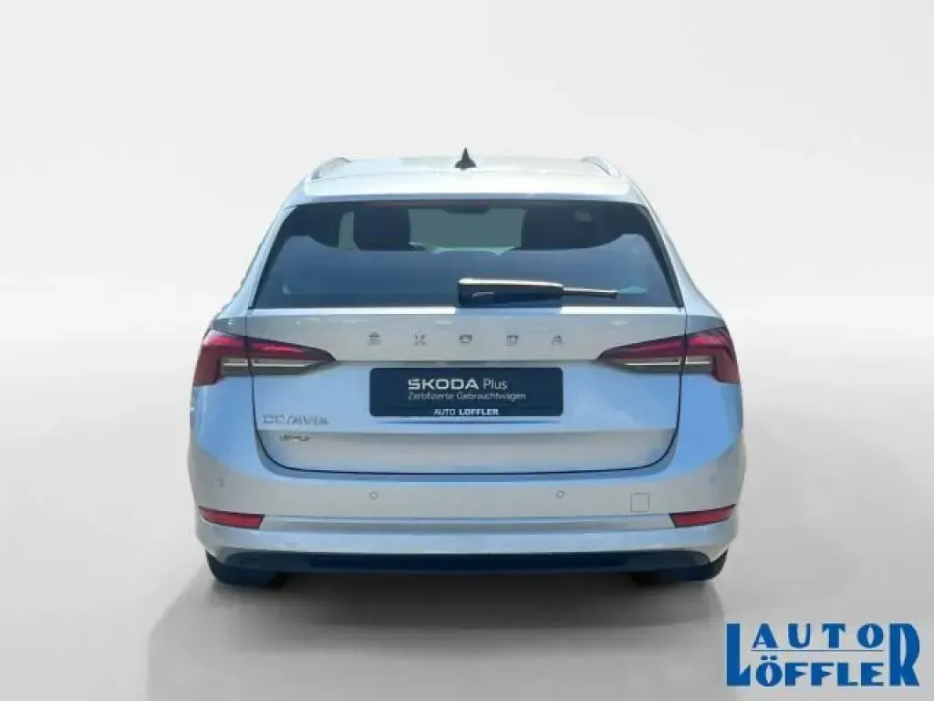 Gebraucht Skoda Octavia Ambition 116 PS (85 kW) 2023 Silber Kombi