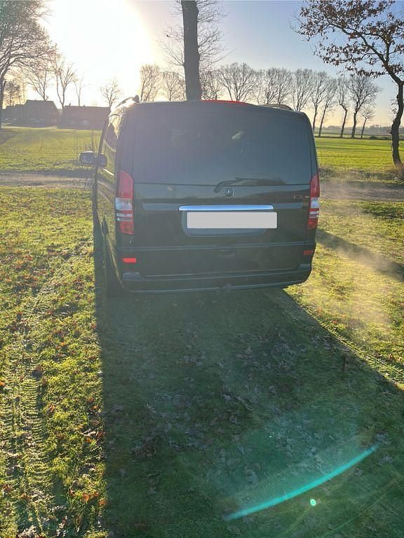 Gebraucht Mercedes Viano Edition 225 PS (165 kW) 2011 Schwarz Van / Kleinbus