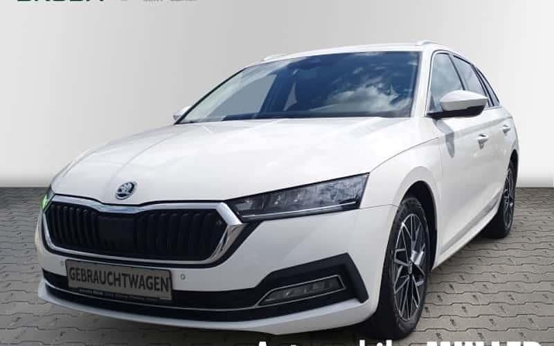 Weiss Gebraucht 2020 Skoda Octavia First Edition Kombi | 19.990 € (Guter Preis) - Bild 1/4