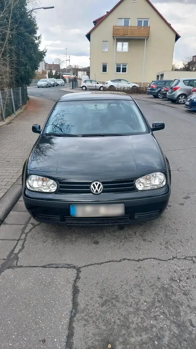 Usata VW Golf IV 75 CV (55 kW) 2003 Nero Berlina
