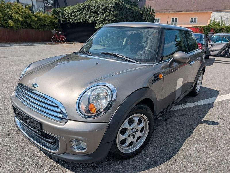 Silber Gebraucht 2011 Mini ONE Kleinwagen | 4.380 € (Guter Preis) - Bild 1/4