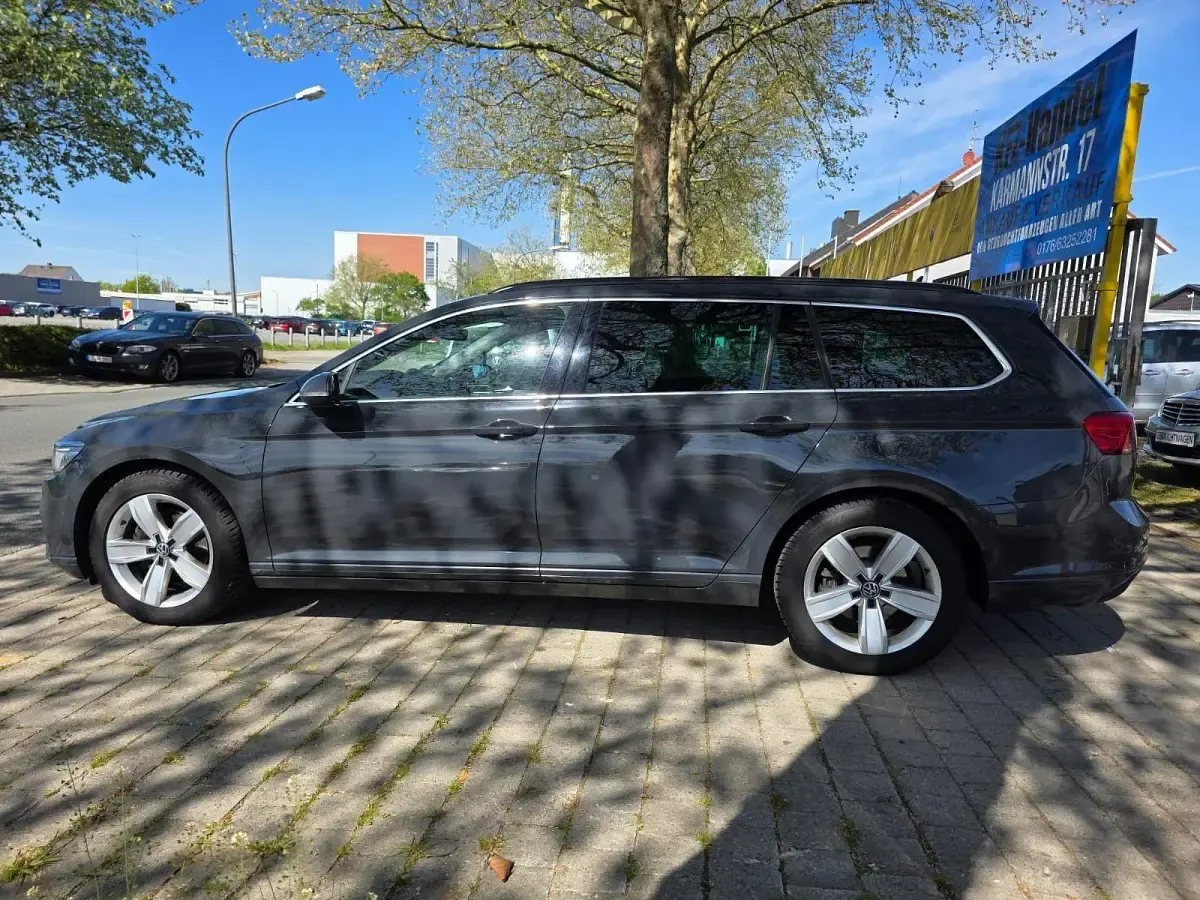 Gebraucht VW Passat 190 PS (139 kW) 2020 Grau Kombi