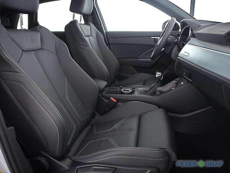 Gebraucht Audi Q3 S-Line 150 PS (110 kW) 2025 Gletscherweiß metallic SUV