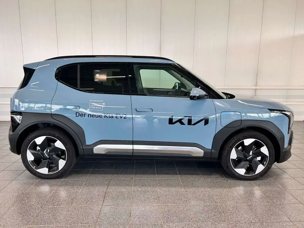 Gebraucht Kia EV2 Earth 108 kW (147 PS) 2026 (ebu) frostblau SUV