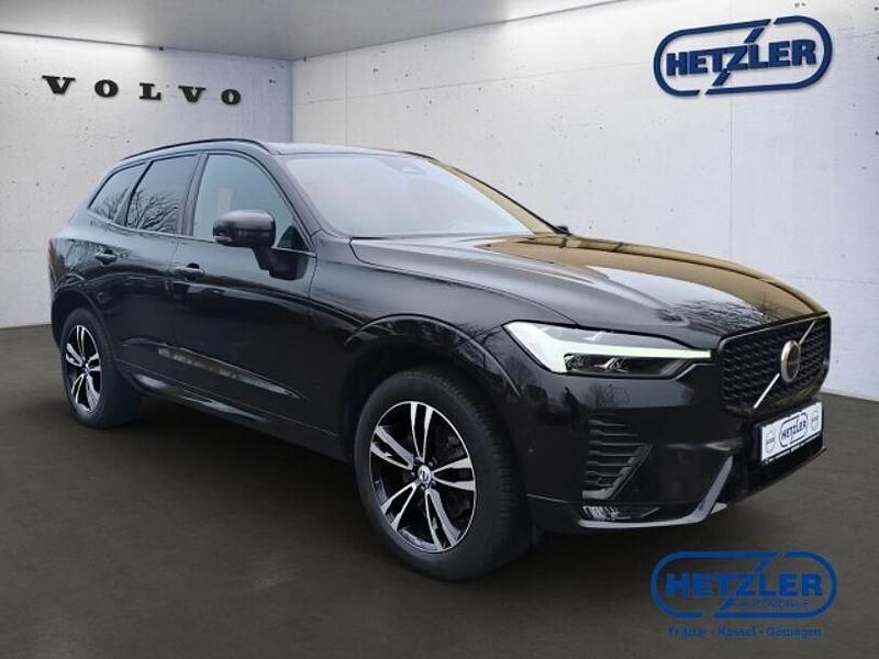 Gebraucht Volvo XC60 Ultimate 197 PS (144 kW) 2023 Onyx black / metallic SUV