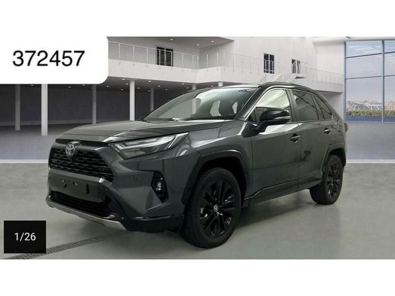 Grey metallic (1g3)/ attitude Gebraucht 2024 Toyota RAV4 Hybrid Style SUV | 39.450 € (Fairer Preis) - Bild 1/4