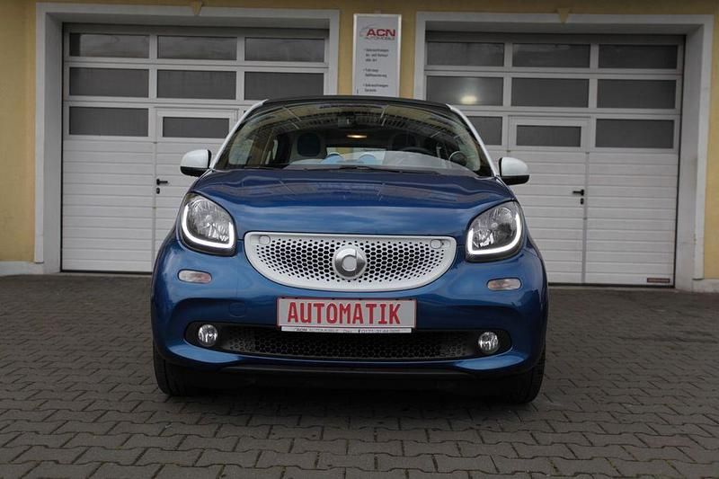 Gebraucht Smart ForFour Basis 90 PS (66 kW) 2016 Weiß Kleinwagen