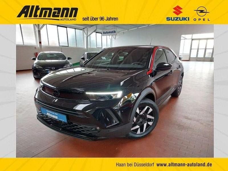 Diamant schwarz/karbon schwarz (metallic) Gebraucht 2023 Opel Mokka GS Line SUV | 21.680 € (Fairer Preis) - Bild 1/4