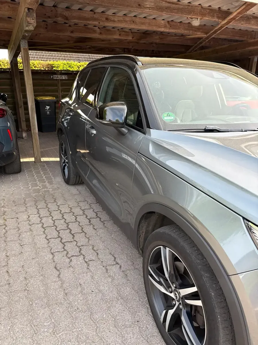 Gebraucht Volvo XC40 R-Design 190 PS (139 kW) 2019 Andere farben SUV