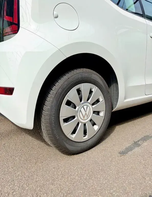 Gebraucht VW up! 65 PS (47 kW) 2021 Weiß Kleinwagen