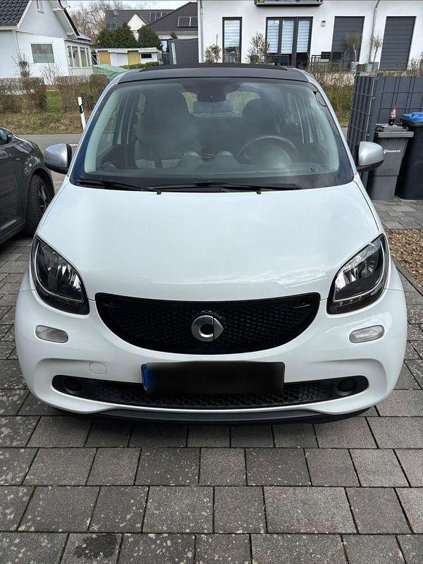 Usata Smart ForFour Passion 71 CV (52 kW) 2017 Bianco Utilitaria