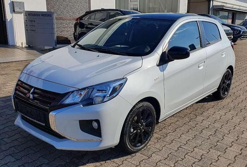 Titanweiß/pianoschwarz Neu 2025 Mitsubishi Space Star Select+ Limousine | 17.380 € - Bild 1/4