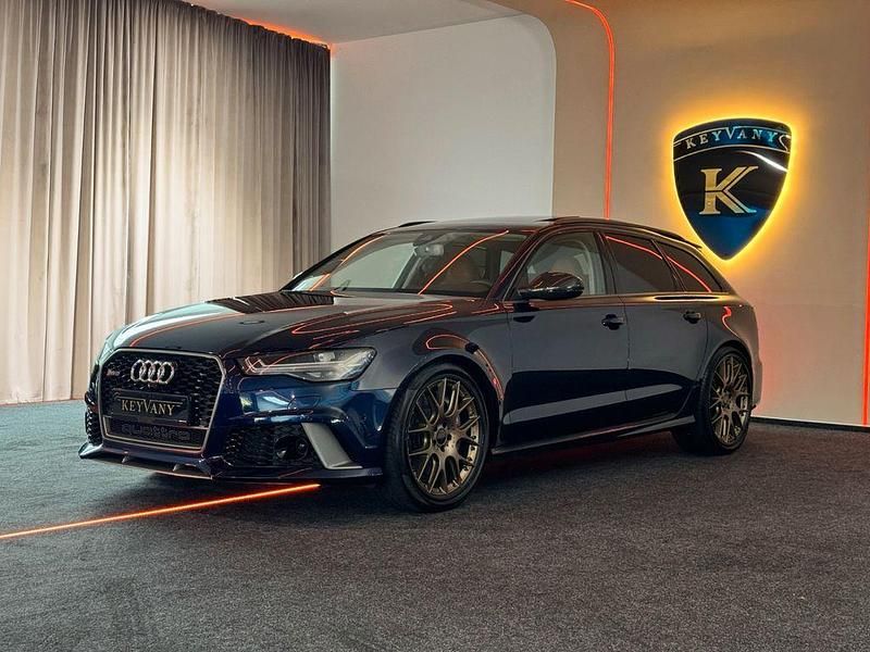 Blau Gebraucht 2018 Audi RS6 Exclusive Limousine | 62.999 € (Teuer) - Bild 1/4
